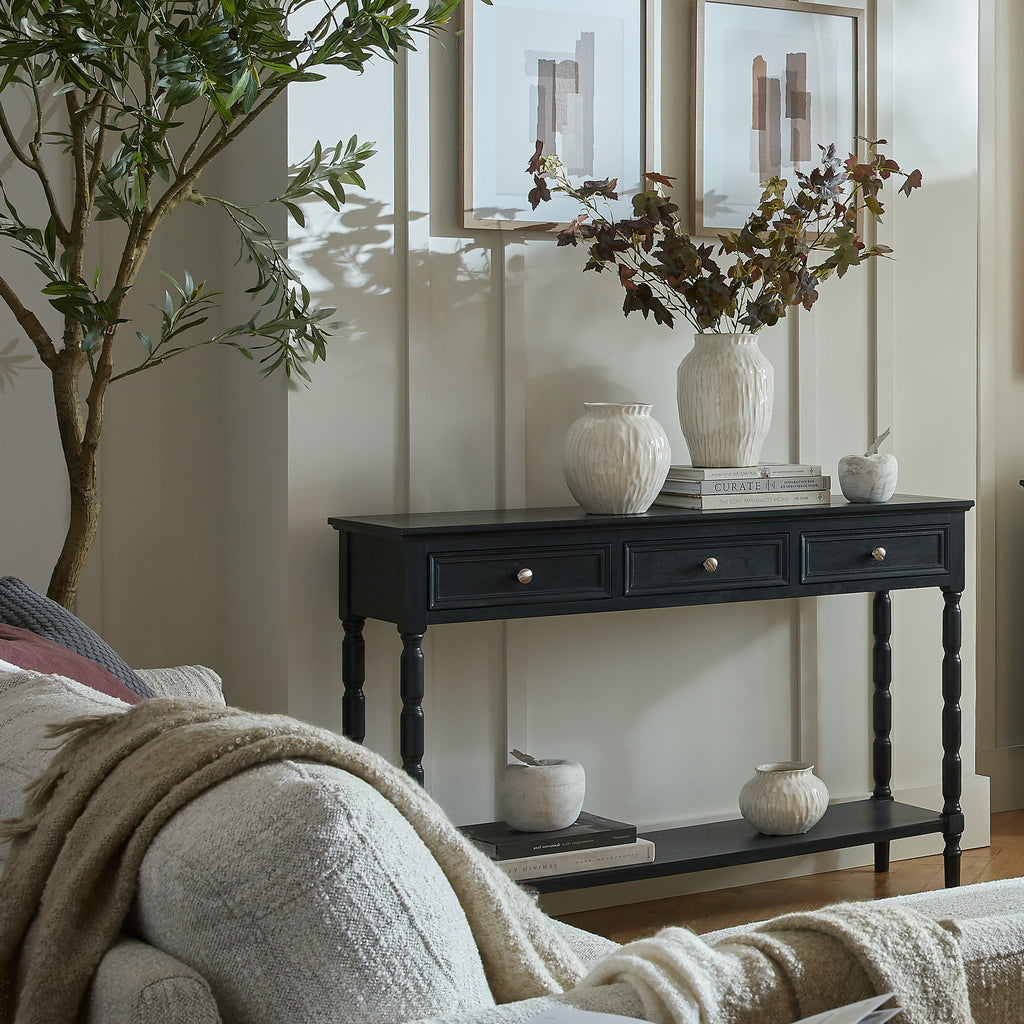 Contour 3 Drawer Console