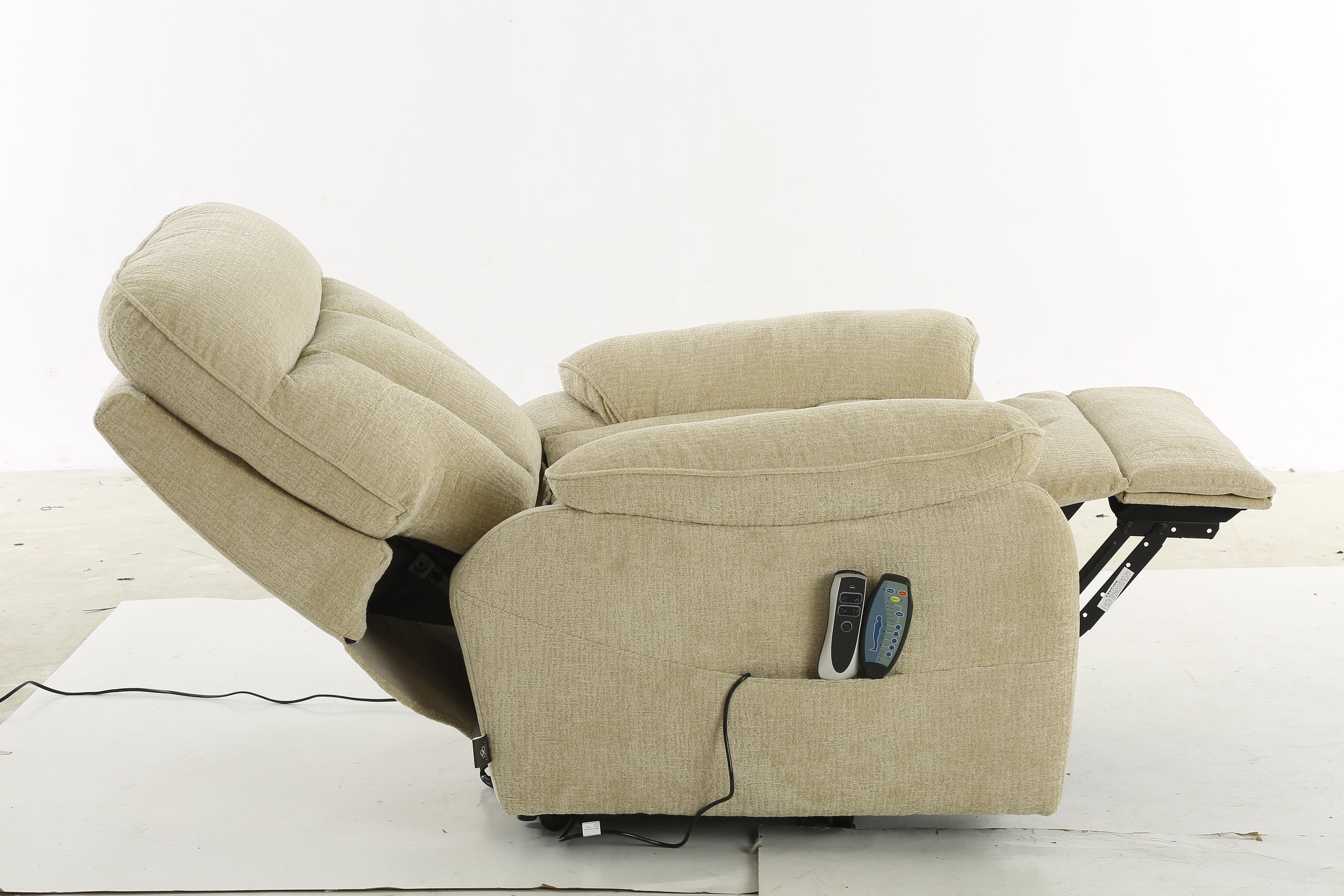 Cornwall Rise and Recline Massage Chair Beige