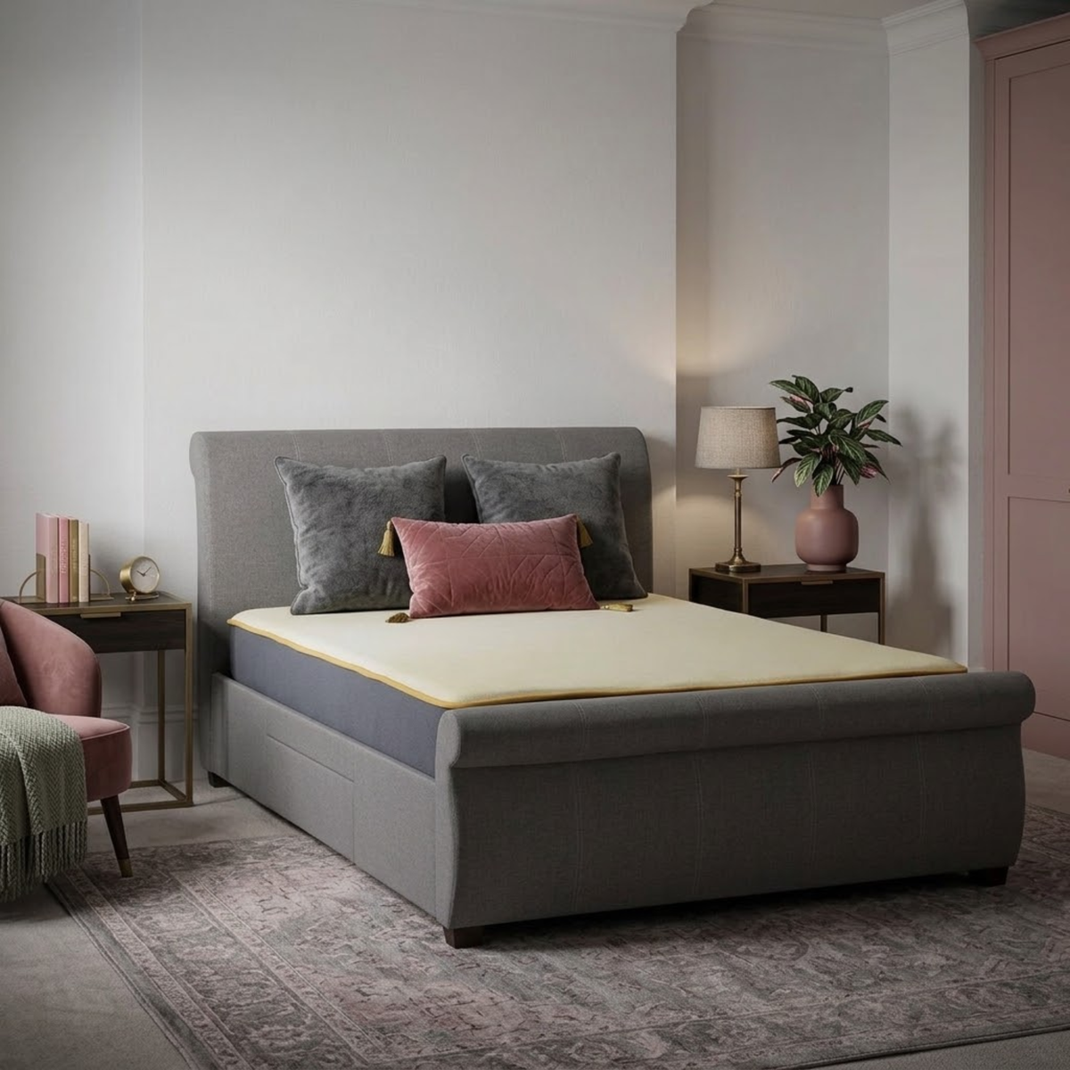Lancaster King Bed