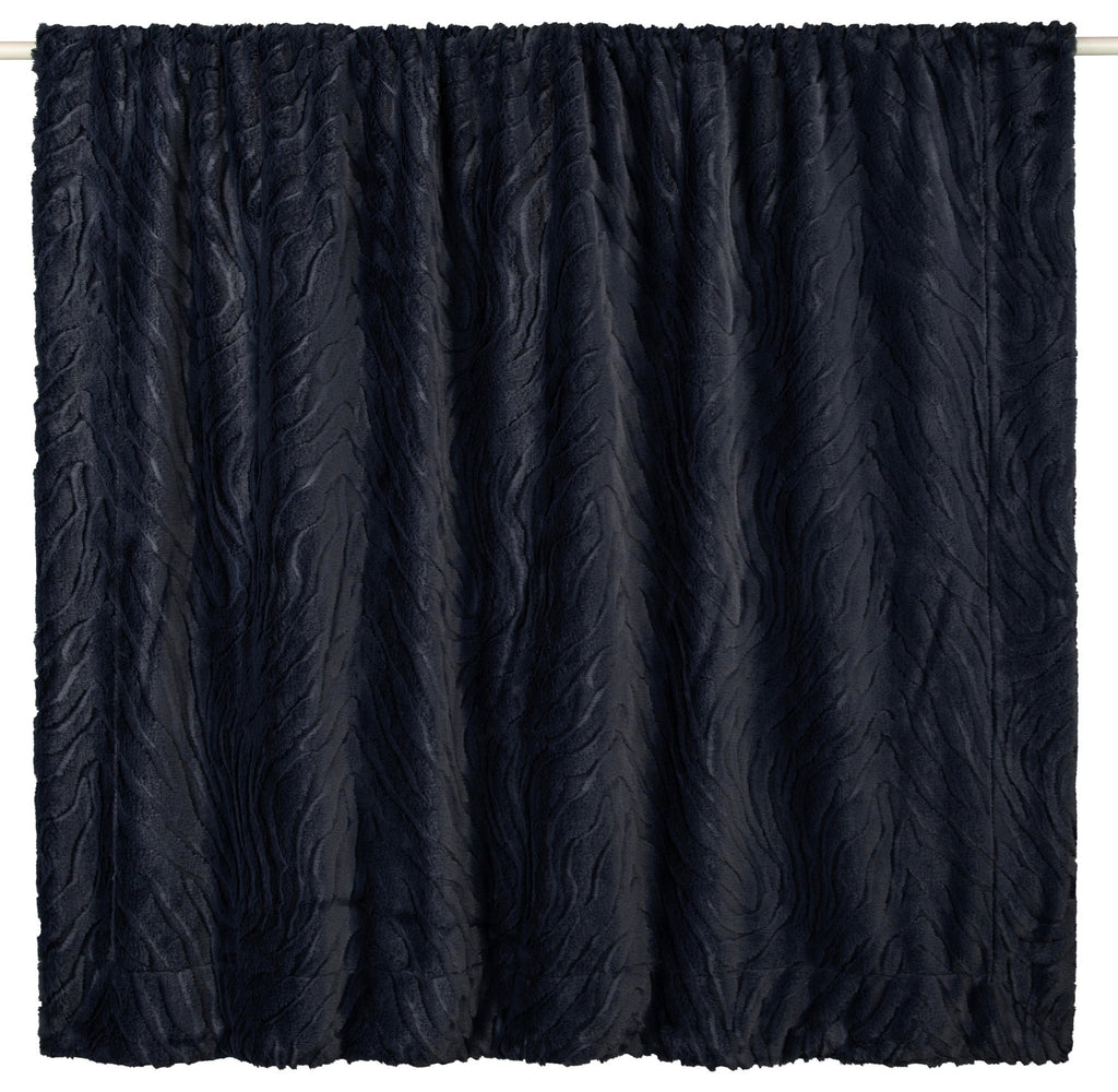 Paul Moneypenny Ziggy Black Throw