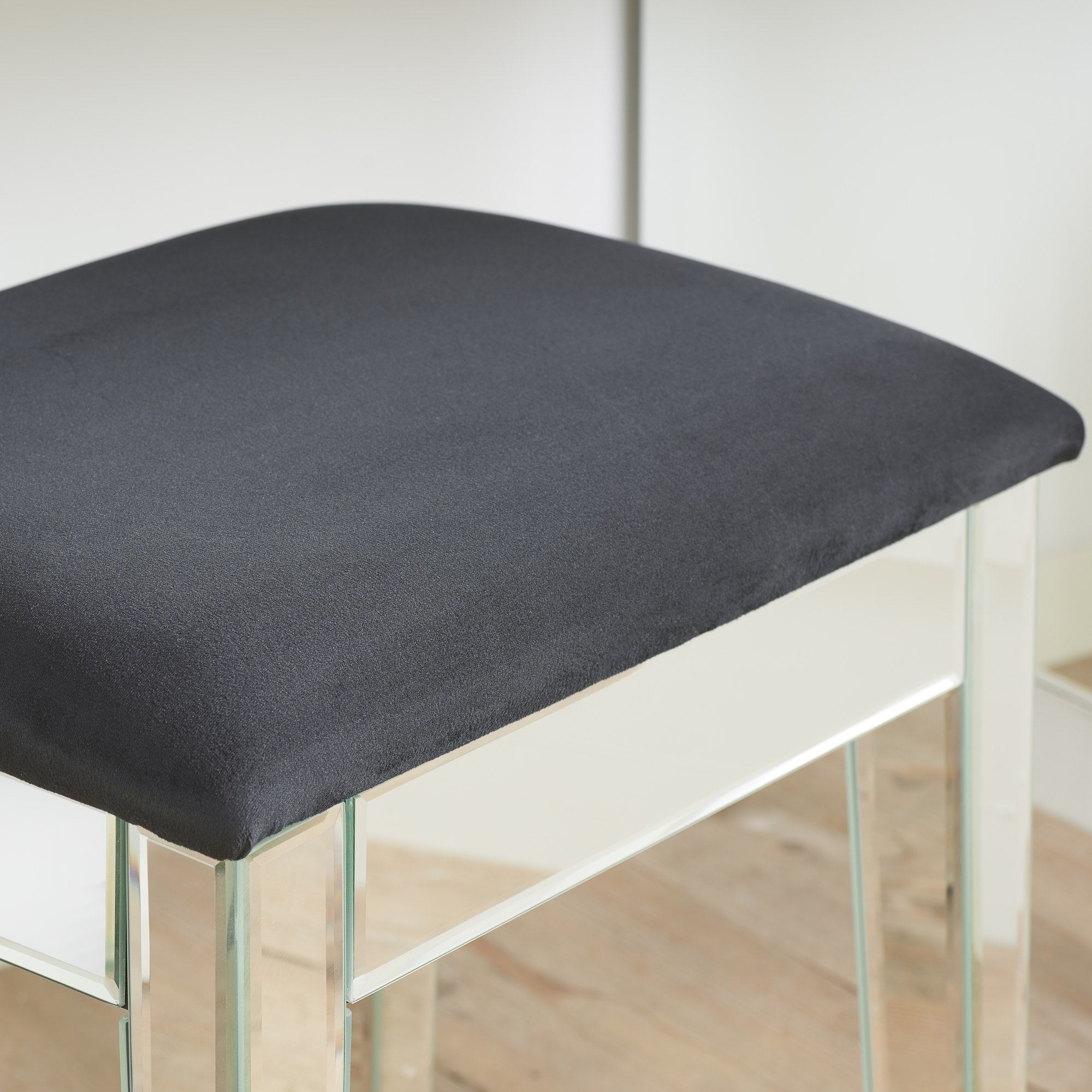 Valencia Stool