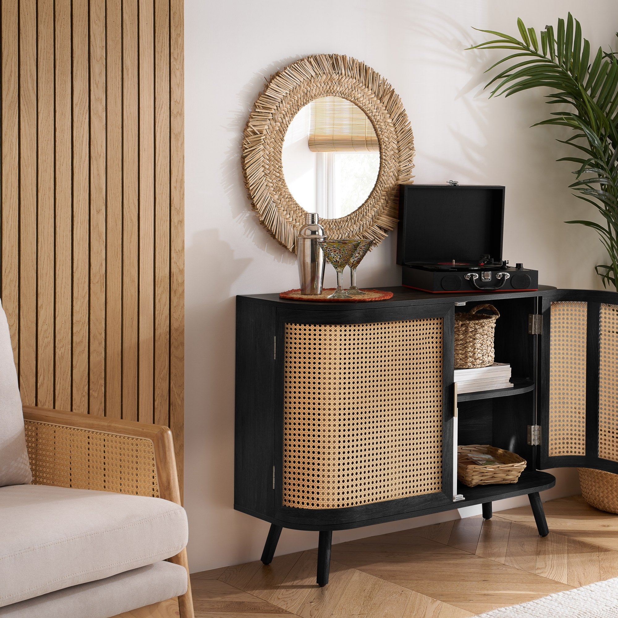 Noah 2 Door Sideboard