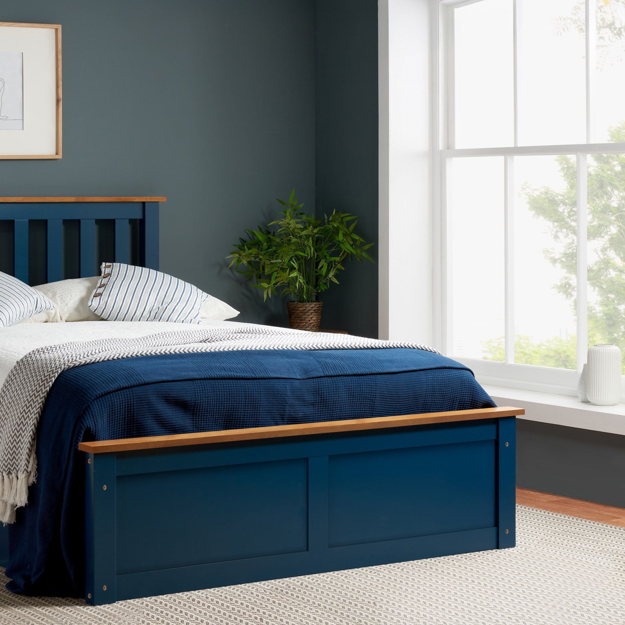 Phoenix King Ottoman Bed