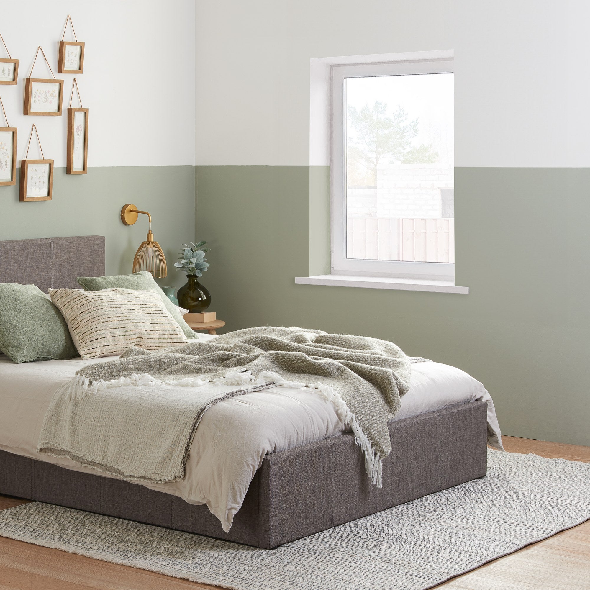 Berlin King Ottoman Bed