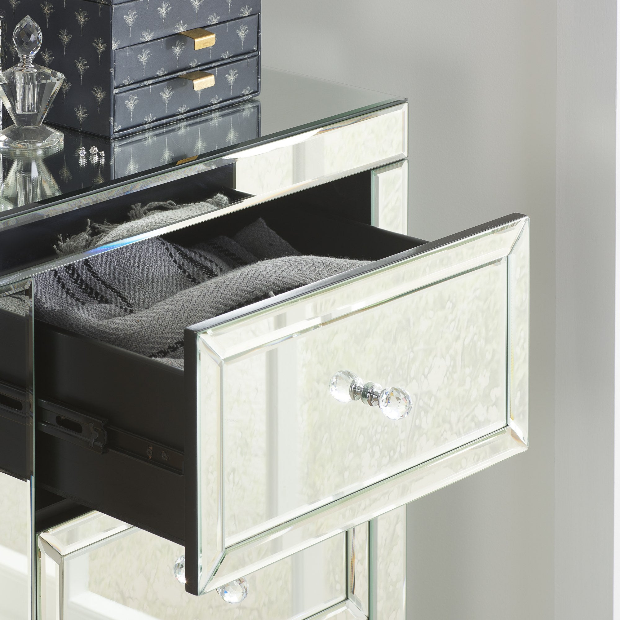 Valencia 5 Drawer Narrow Chest