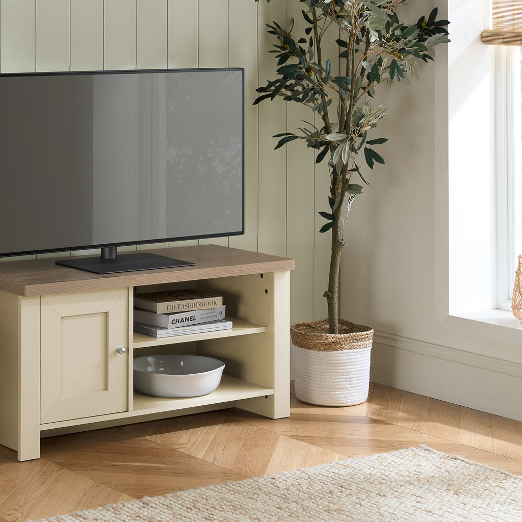 Highgate Small TV Unit