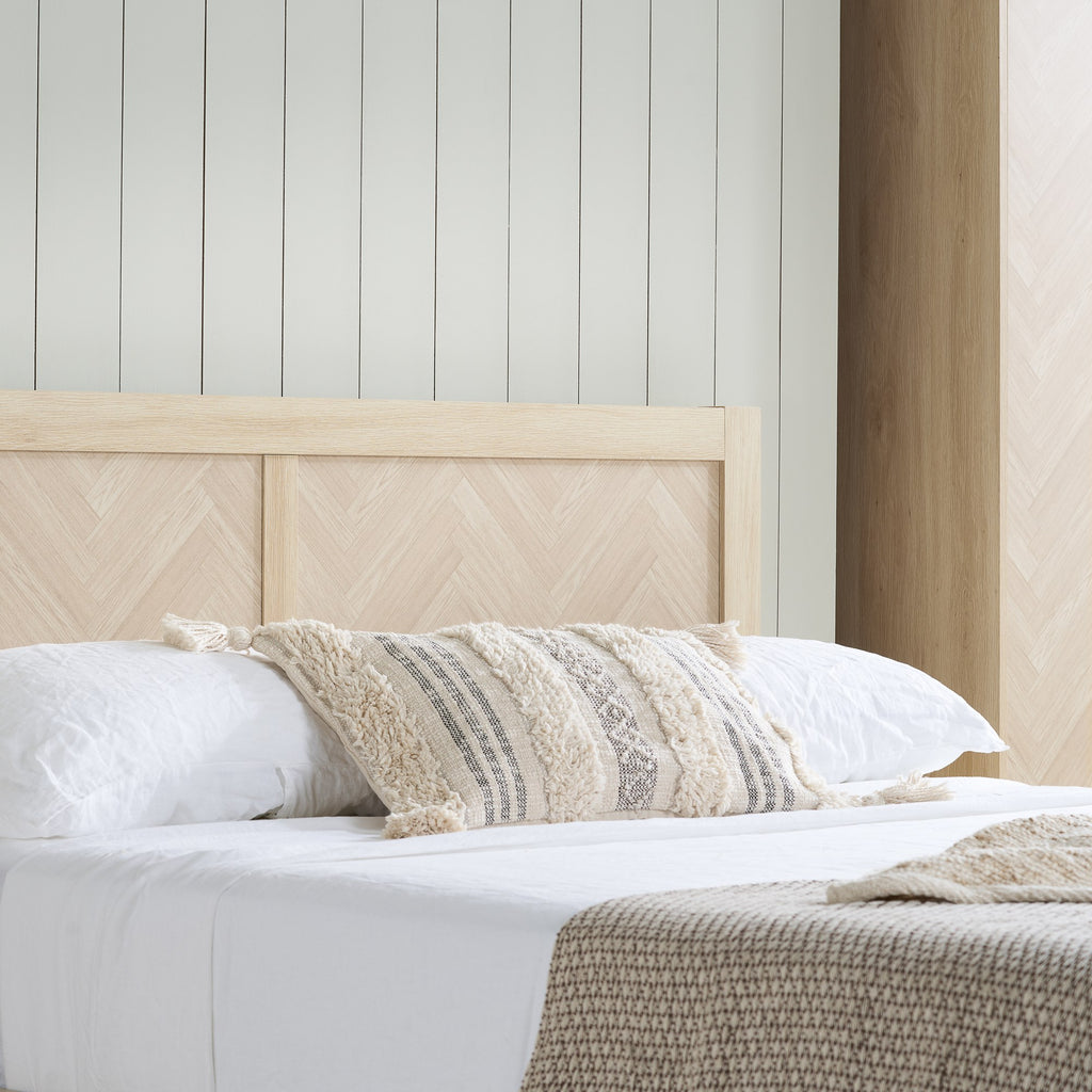 Herringford King Ottoman Bed