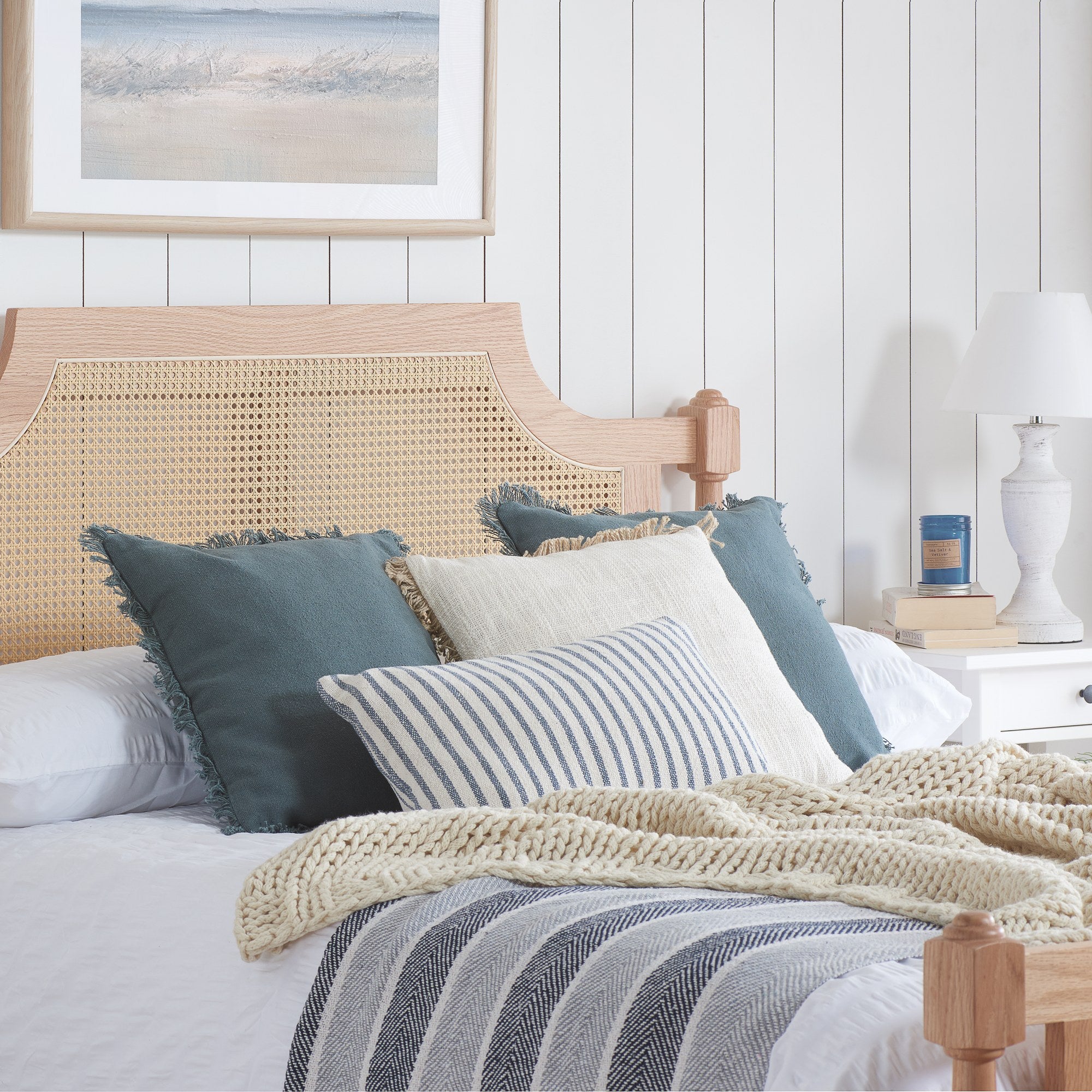 Geneva King Rattan Bed