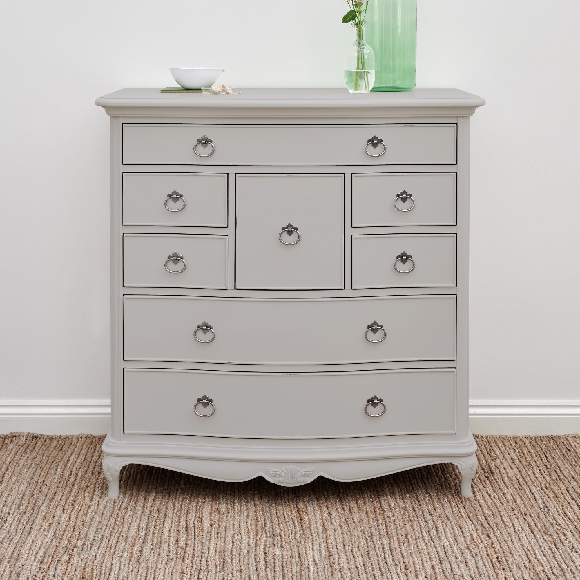 Etienne 8 Drawer Chest