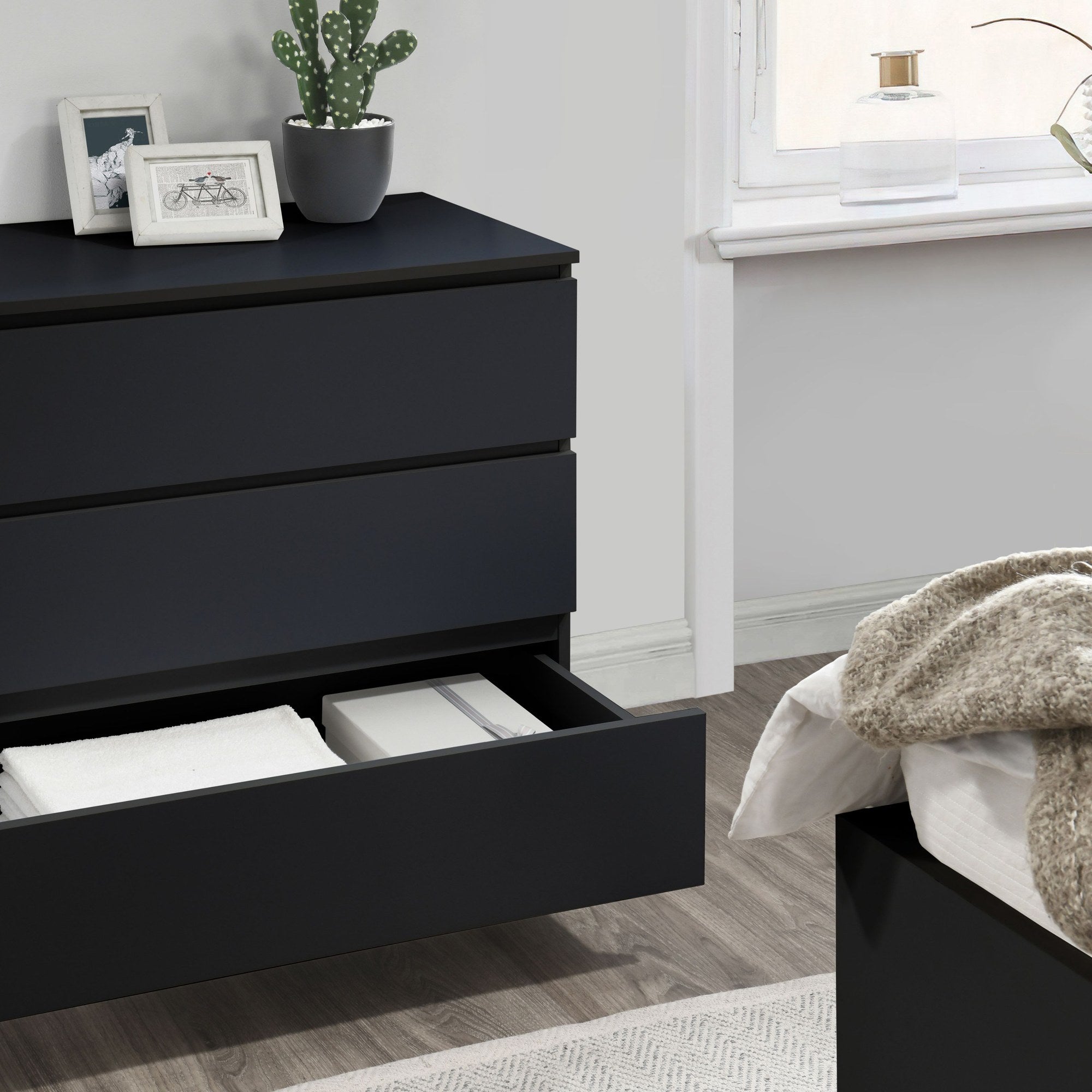 Oslo 3 Drawer Chest