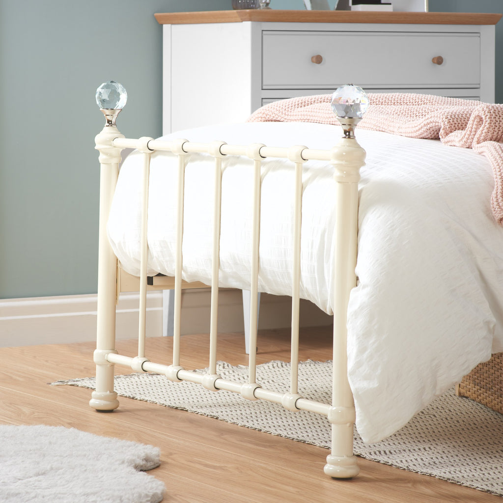 90cm Jessica Bed Cream