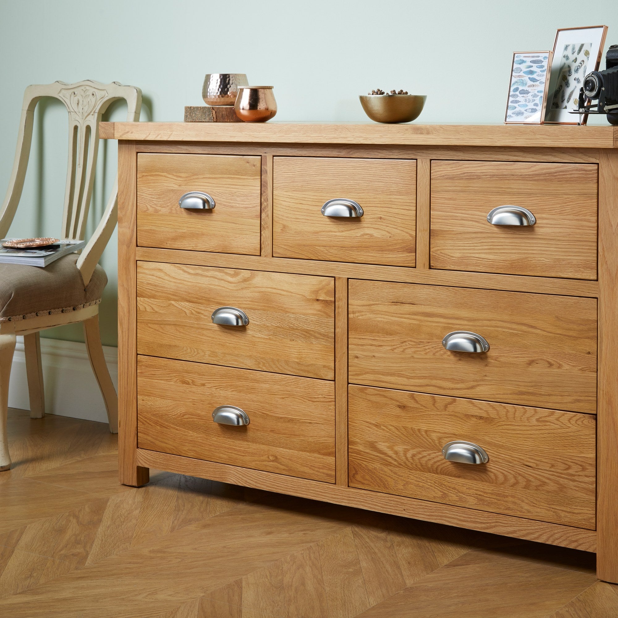 Woburn 4 + 3 Chest