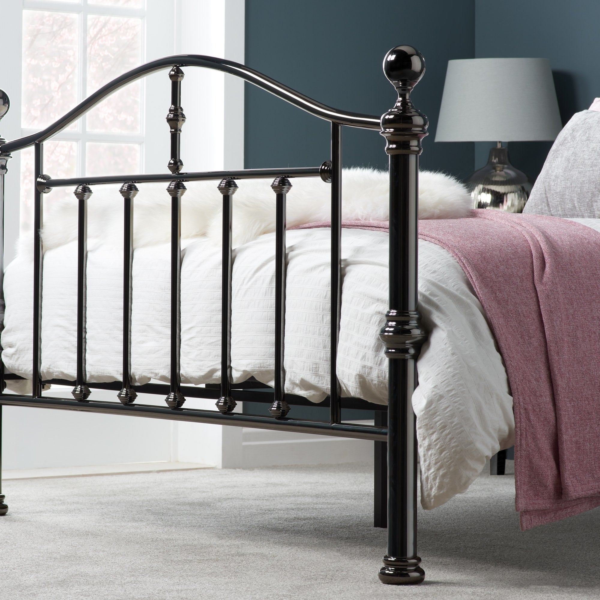 Victoria King Bed