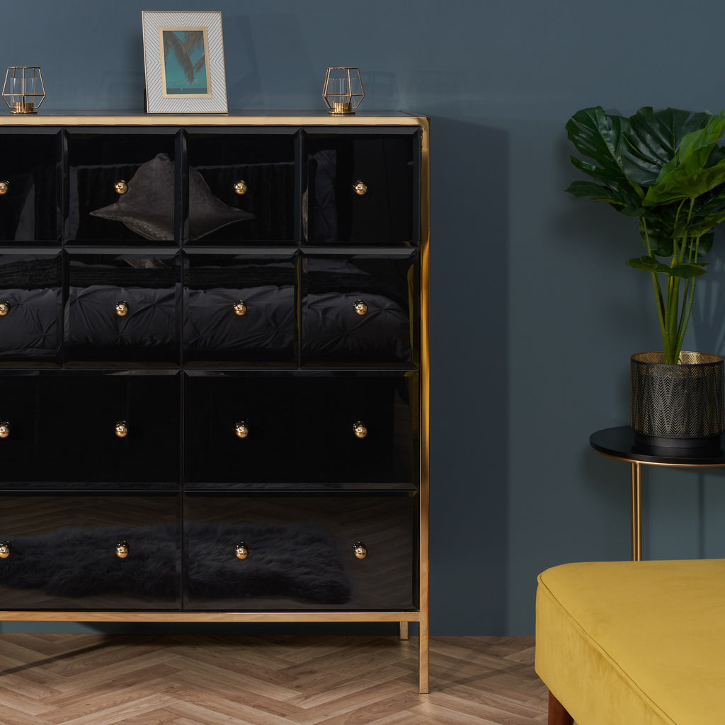 Fenwick Merchant Chest