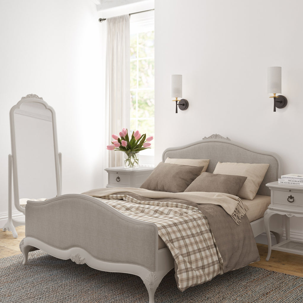 Etienne Upholstered King Bed