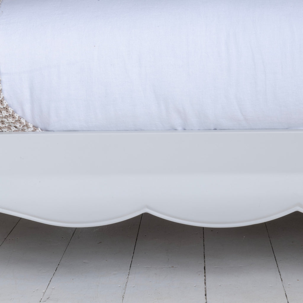 Amelie King Bed
