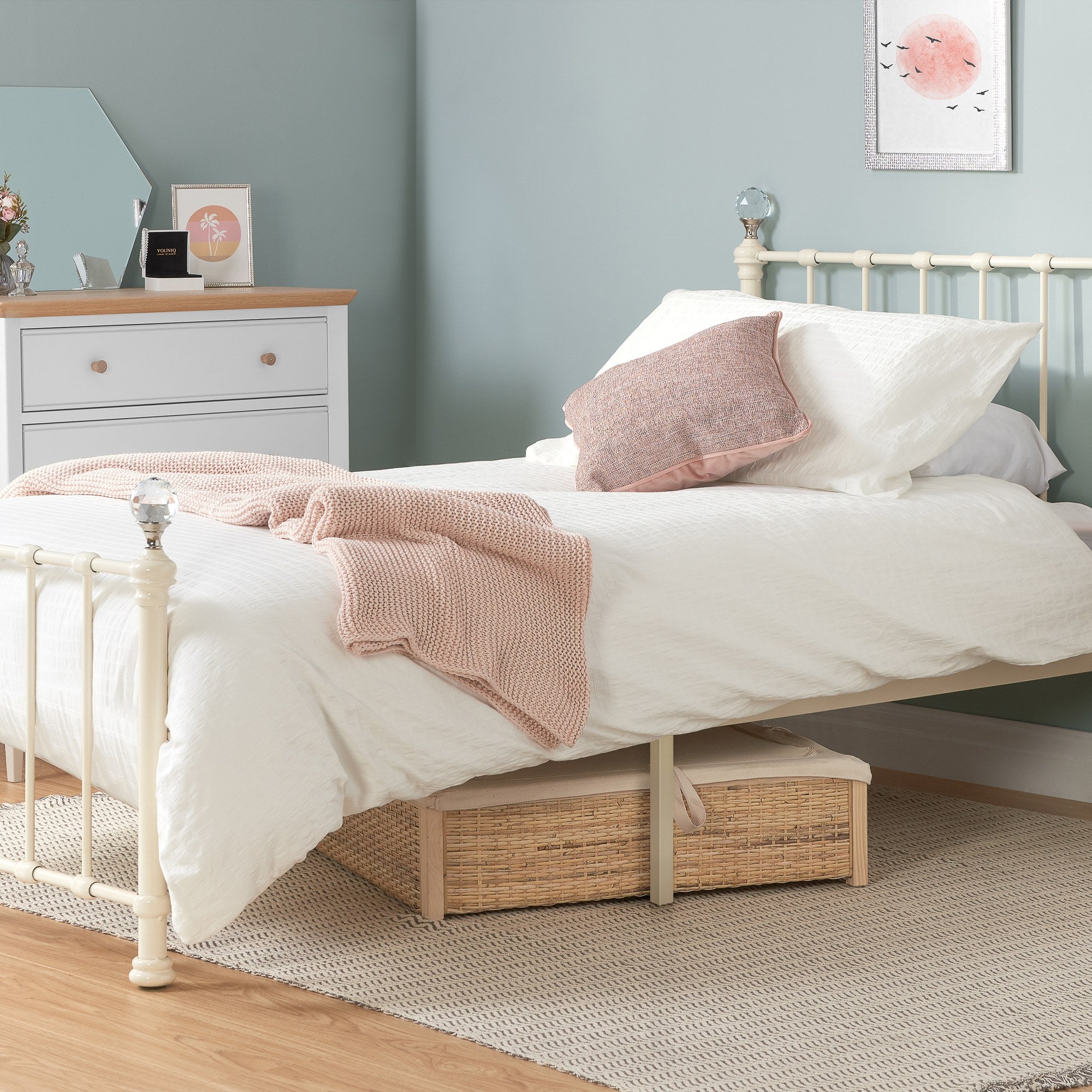 90cm Jessica Bed Cream
