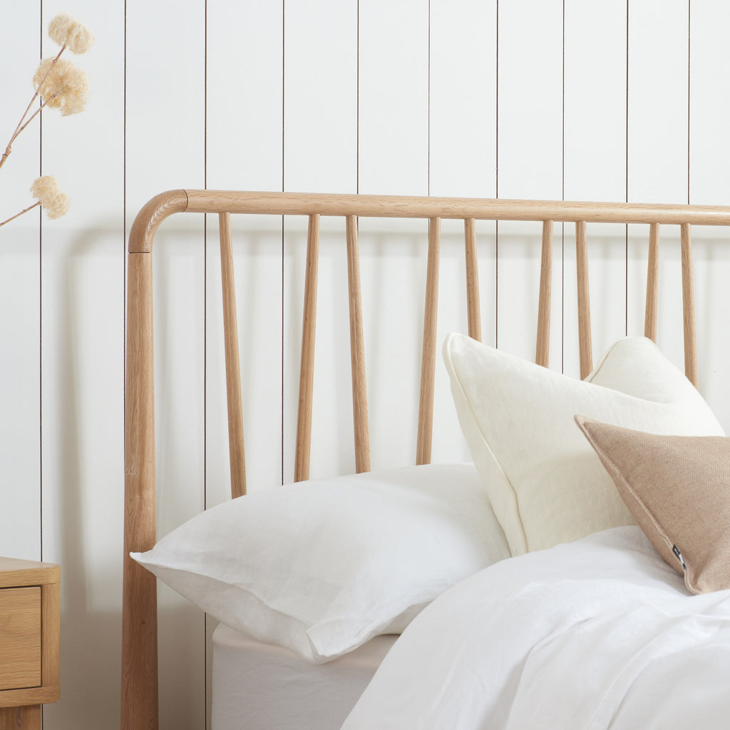 Jesper King Bed