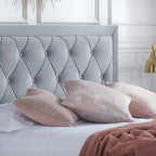 Woodbury King Bed