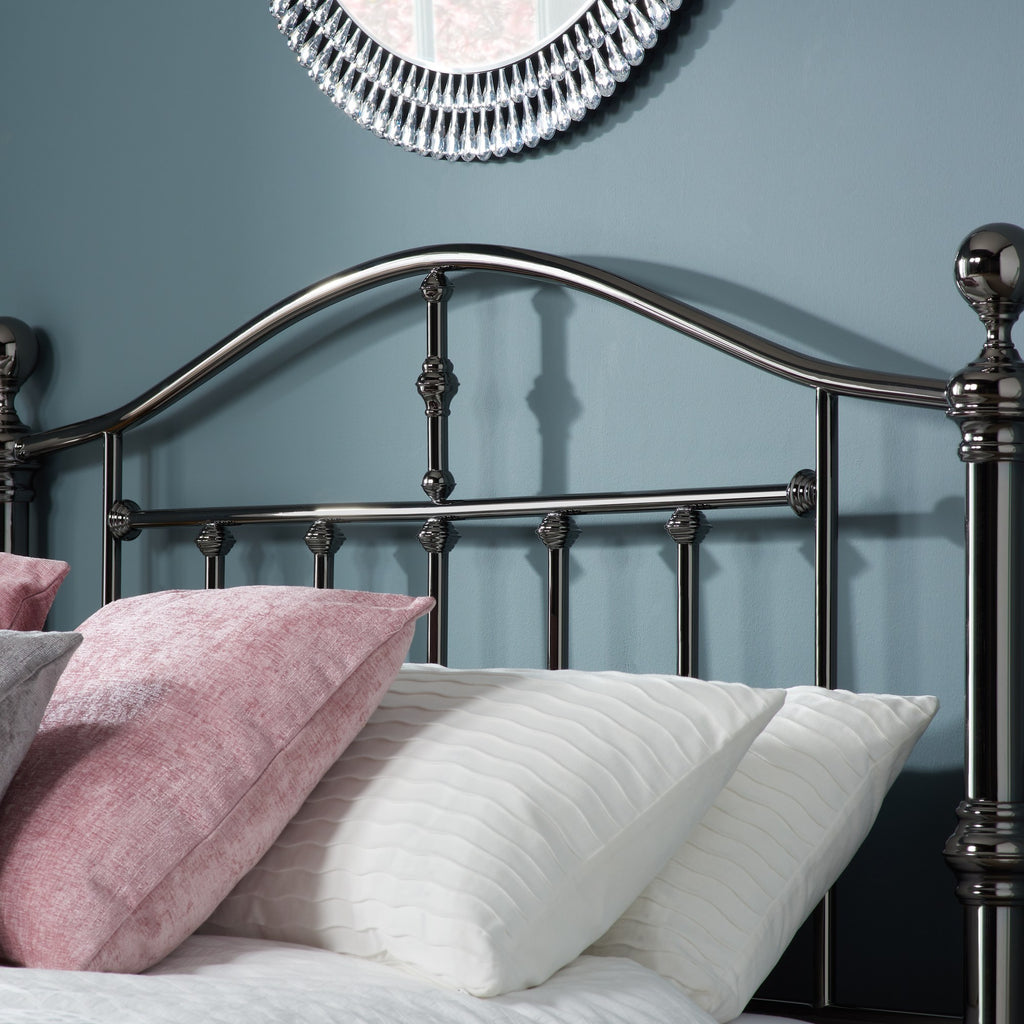 Victoria Double Bed