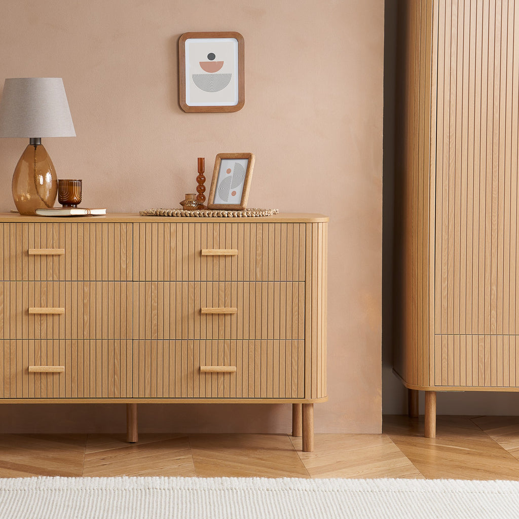 Axel 6 Drawer Fluted Chest