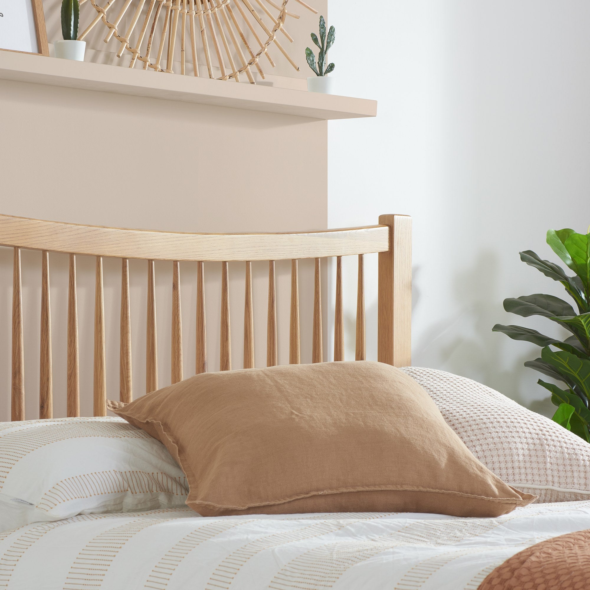 Berwick Double Bed
