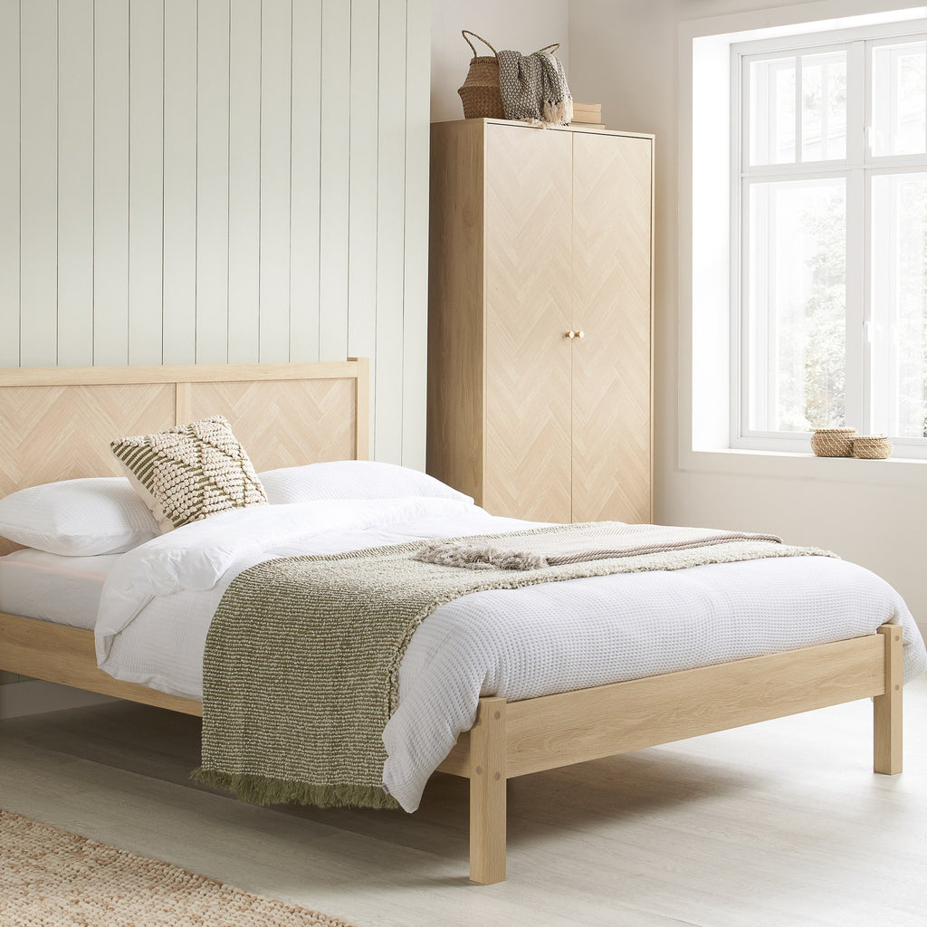 Herringford Double Bed