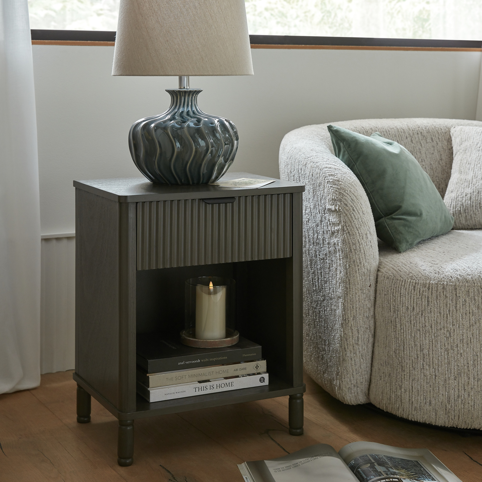 Reed Collection 1-Drawer Cabinet